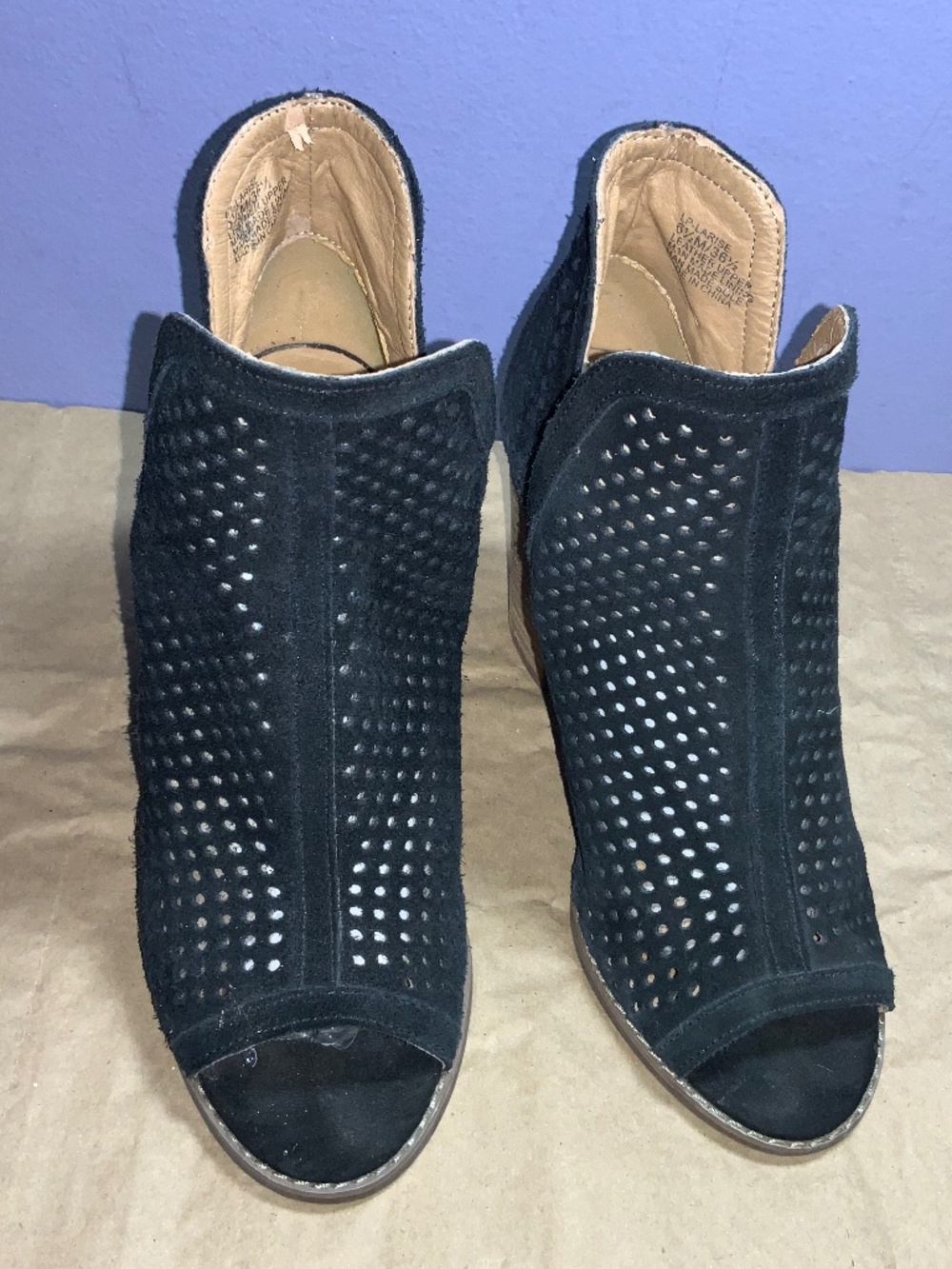 Lucky Brand Larise Black Suede Leather Peep Toe Ankle Booties Laser Cut Sz 6.5